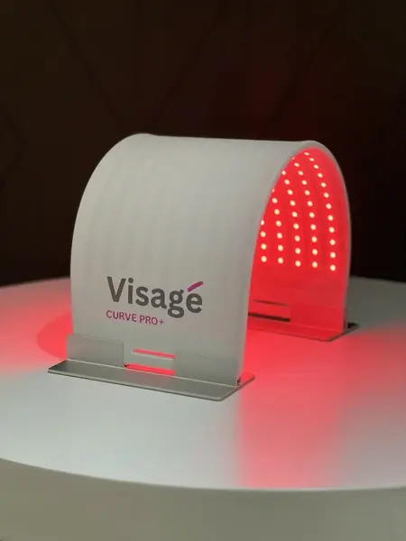 Advanced LED Light Therapy