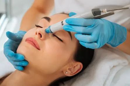 PermaHYDRA Facial